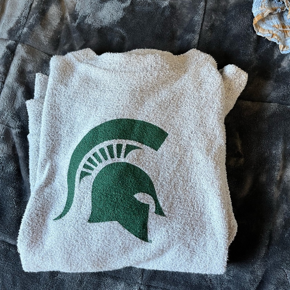 Michigan state sweatshirt
